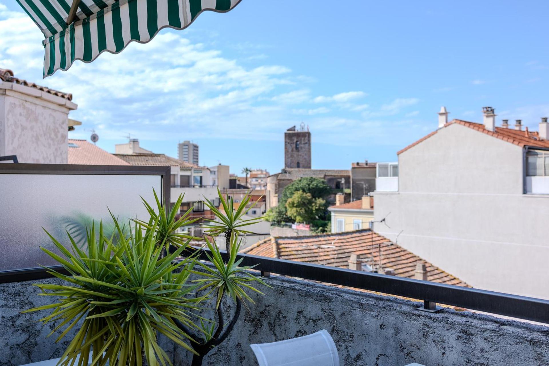 Appartement Globetrotter Saint-Raphaël Eksteriør bilde