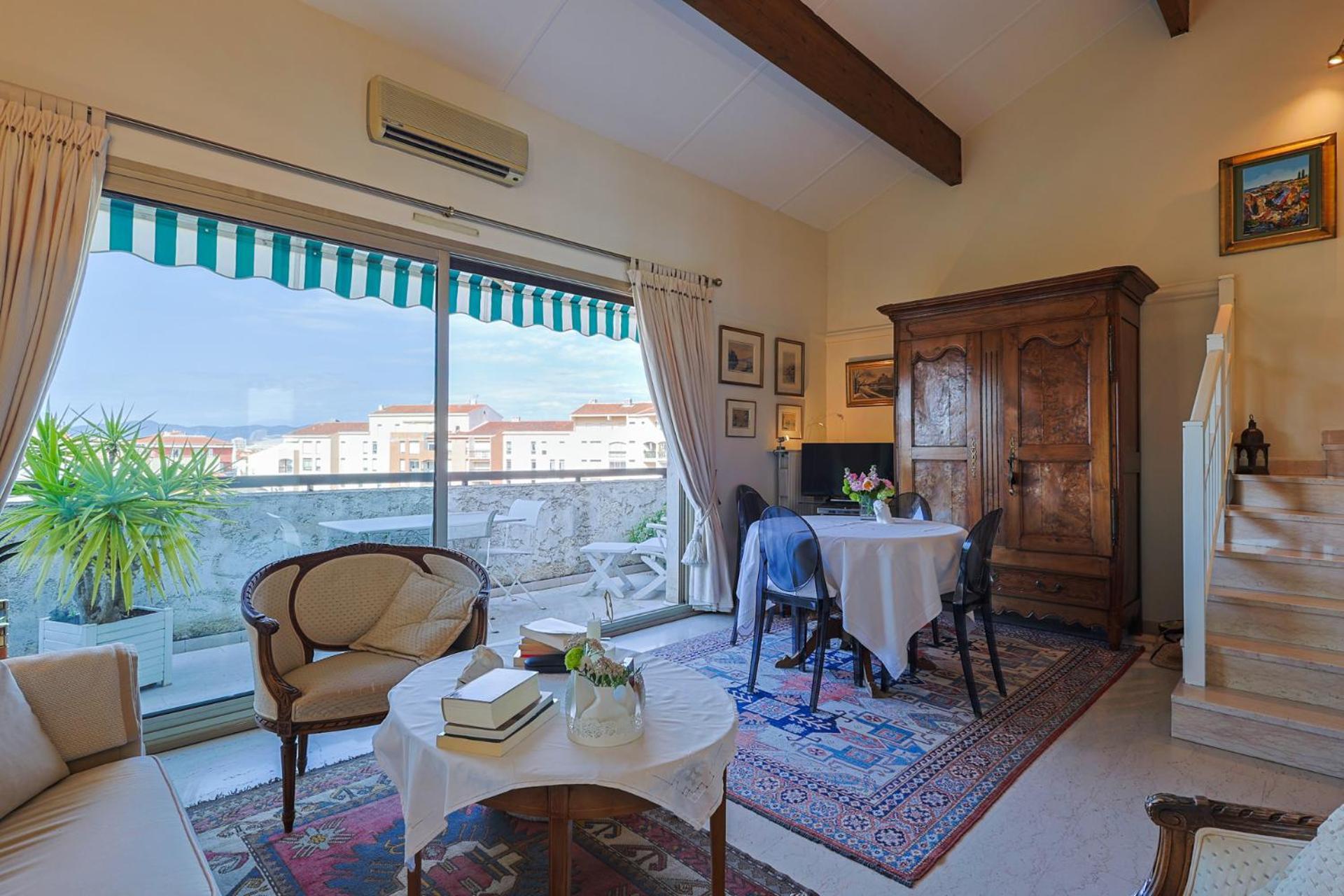 Appartement Globetrotter Saint-Raphaël Eksteriør bilde